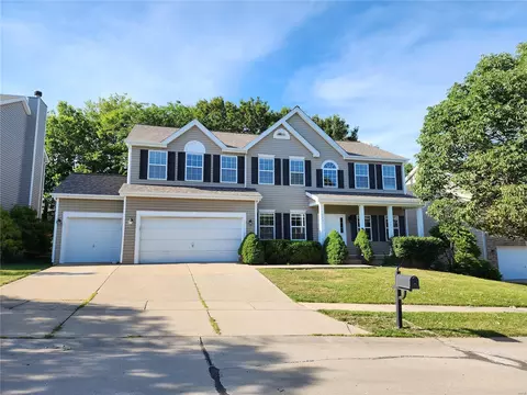 105 Preston Cir, O'fallon, MO 63368