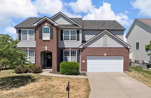 1400 Indigo Trail Ct, Saint Peters, MO 63376