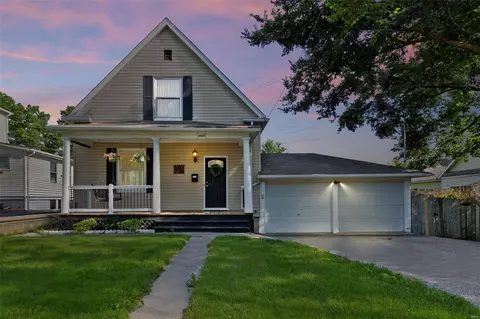 3630 Manhattan Ave, Saint Louis, MO 63143