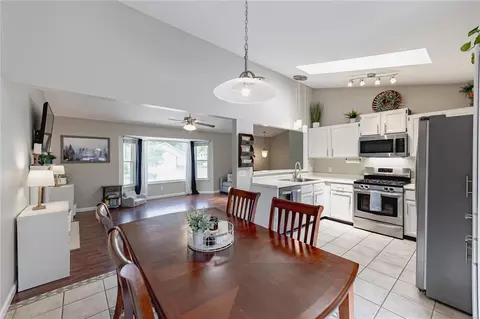 206 Mondair Dr, O'fallon, MO 63368 photo 9