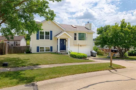 206 Mondair Dr, O'fallon, MO 63368