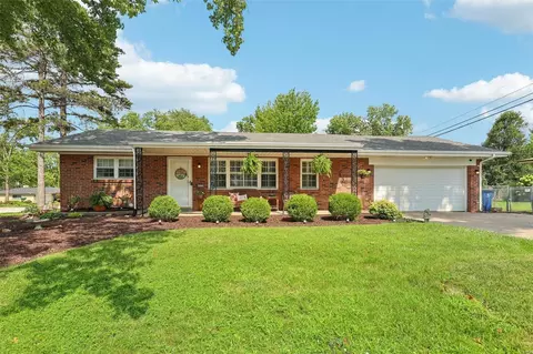 9000 Sappington Rd, Saint Louis, MO 63126