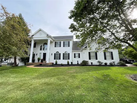 434 Pine Bend Dr, Wildwood, MO 63005