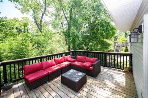 Exterior - 614 Cascade Lake Dr, Ballwin, MO 63021 photo 2 of 2