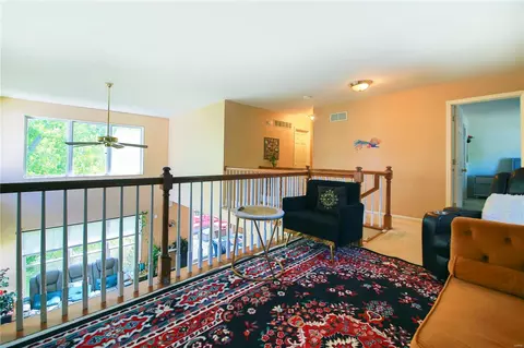 Entry Way - 614 Cascade Lake Dr, Ballwin, MO 63021 photo 2 of 2