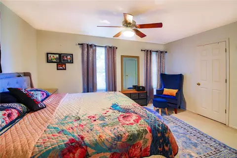 Bedroom - 614 Cascade Lake Dr, Ballwin, MO 63021 photo 2 of 4