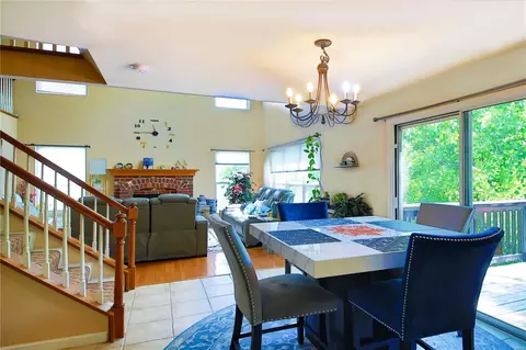 Dining - 614 Cascade Lake Dr, Ballwin, MO 63021 photo 2 of 2