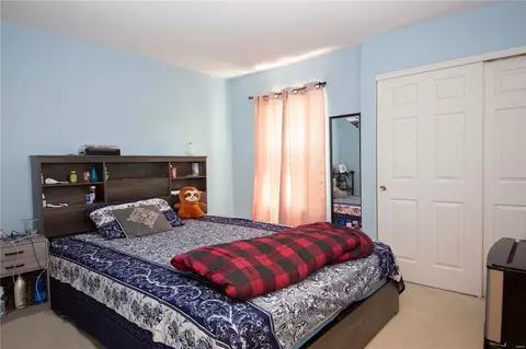 Bedroom - 614 Cascade Lake Dr, Ballwin, MO 63021 photo 3 of 4
