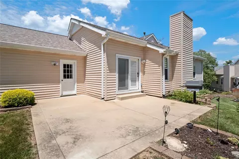 Exterior - 921 Alpine Ridge Dr, Ballwin, MO 63021 photo 5 of 5