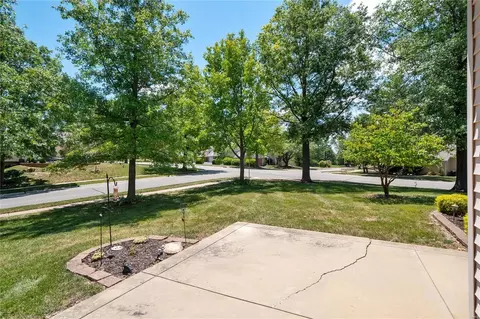 Exterior - 921 Alpine Ridge Dr, Ballwin, MO 63021 photo 2 of 5
