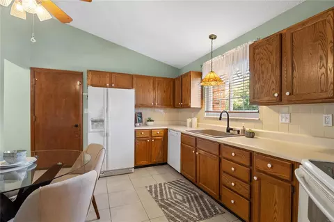 Kitchen - 921 Alpine Ridge Dr, Ballwin, MO 63021 photo 2 of 3