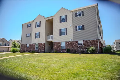 6113 Welsh Dr, Lake Saint Louis, MO 63367