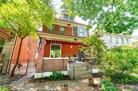 3538 Halliday Ave, Saint Louis, MO 63118