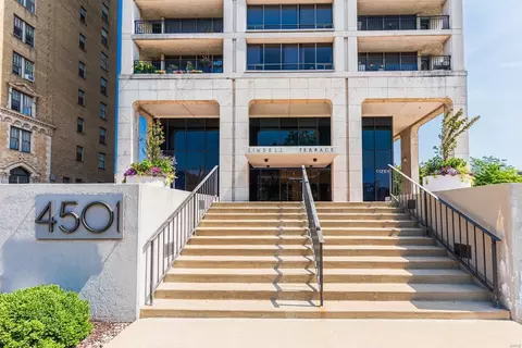 4501 Lindell Blvd #4D, Saint Louis, MO 63108