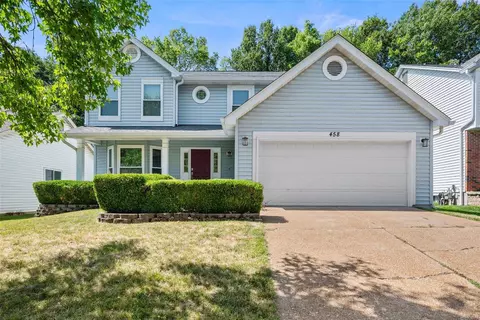 458 Oak Glen Dr, Ballwin, MO 63021