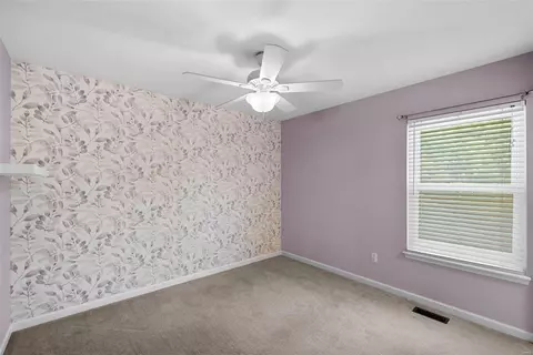 Bedroom - 458 Oak Glen Dr, Ballwin, MO 63021 photo 3 of 4