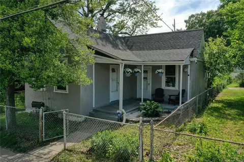 9805 Linn Ave, Saint Louis, MO 63125