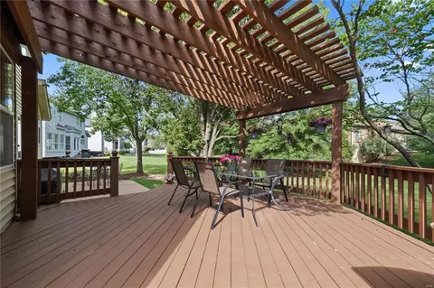 Exterior - 421 April Oaks Ct, Ballwin, MO 63021 photo 14 of 16