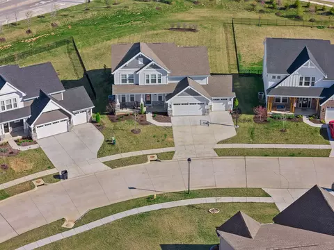View/Area - 405 Burnley Dr, O'fallon, MO 63368 photo 3 of 5