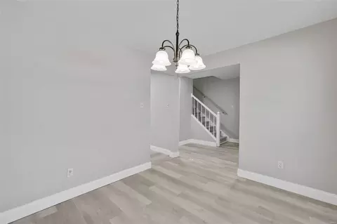 226 Carmel Woods Dr, Ellisville, MO 63021 photo 5