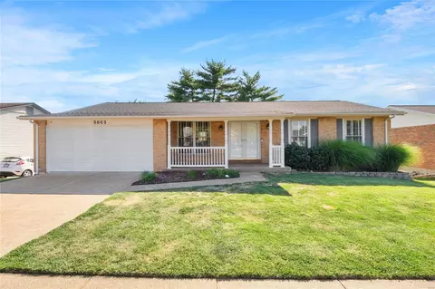 5643 Chalet Forest Dr, Saint Louis, MO 63129