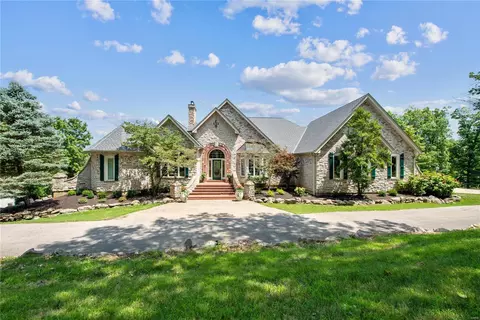 432 Deep Forest Ln, Augusta, MO 63332