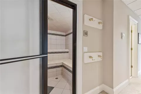 Entry Way - 432 Deep Forest Ln, Augusta, MO 63332 photo 3 of 3