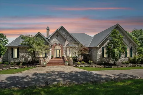 Exterior - 432 Deep Forest Ln, Augusta, MO 63332 photo 8 of 8