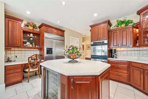 Kitchen - 432 Deep Forest Ln, Augusta, MO 63332 photo 2 of 2
