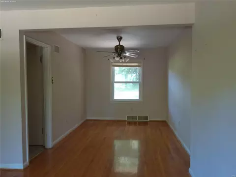 Living - 1202 Stein Rd, Ferguson, MO 63135 photo 2 of 3
