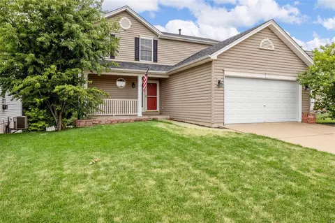 1029 Batters Box Ct, O'fallon, MO 63366 photo 2