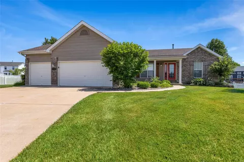 4436 Spotted Fawn Ct, Wentzville, MO 63385