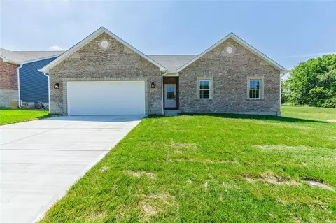 518 Dove Dr, Saint Charles, MO 63301