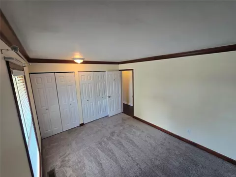 Bedroom - 865 Woods Mill Rd, Ballwin, MO 63011 photo 2 of 7