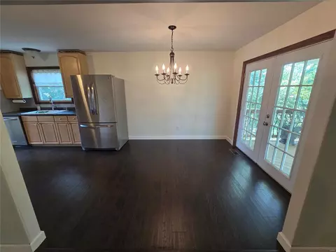 Dining - 865 Woods Mill Rd, Ballwin, MO 63011 photo 1 of 1