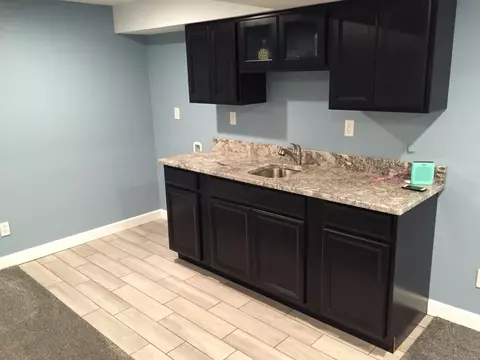 Kitchen - 865 Woods Mill Rd, Ballwin, MO 63011 photo 4 of 4