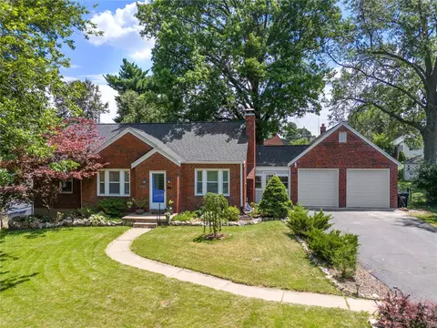 7238 Murdoch Ave, Saint Louis, MO 63119