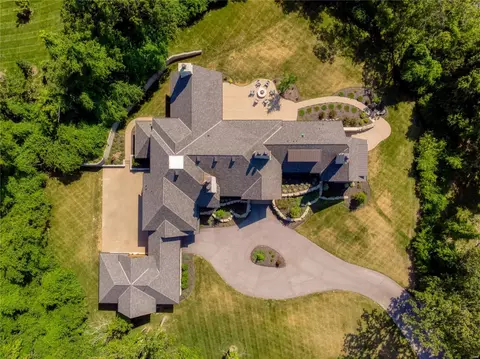 3 Squires Ln, Huntleigh, MO 63131 photo 30