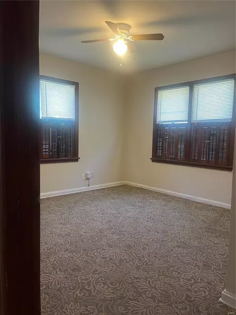 618 Tiffin Ave, Ferguson, MO 63135 photo 4