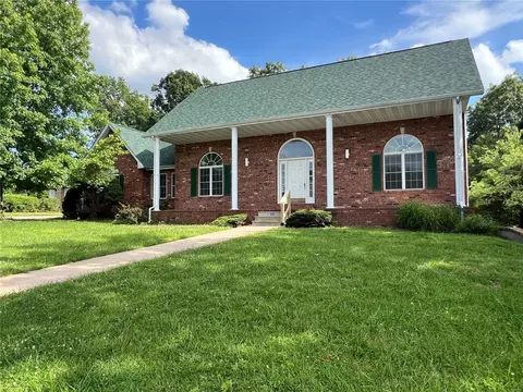 102 Opal St, Saint Robert, MO 65584 photo 1