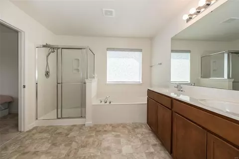 156 Brookview Way Dr, O'fallon, MO 63366 photo 10