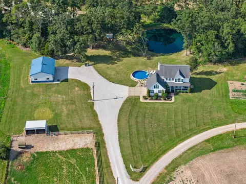 74 Gallop Ln, Wentzville, MO 63385