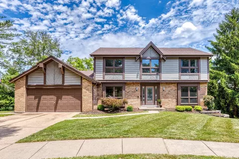 408 White Pine Ridge Ct, Chesterfield, MO 63017