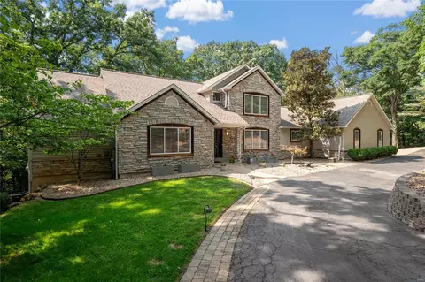 161 Stuart Ln, Eureka, MO 63025