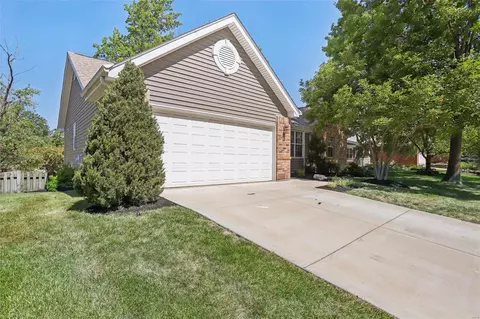 Exterior - 16321 Fullerton Meadows Dr, Wildwood, MO 63011 photo 2 of 11