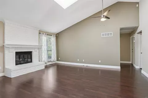 Living - 16321 Fullerton Meadows Dr, Wildwood, MO 63011 photo 1 of 5