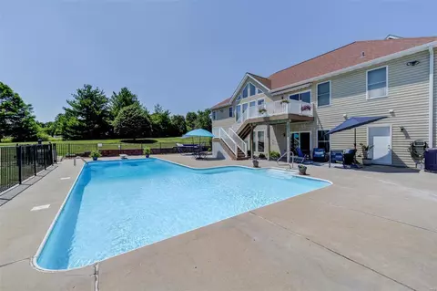 Exterior - 601 Evergreen Ter, O'fallon, MO 63366 photo 7 of 11