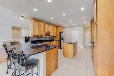 Kitchen - 601 Evergreen Ter, O'fallon, MO 63366 photo 4 of 5