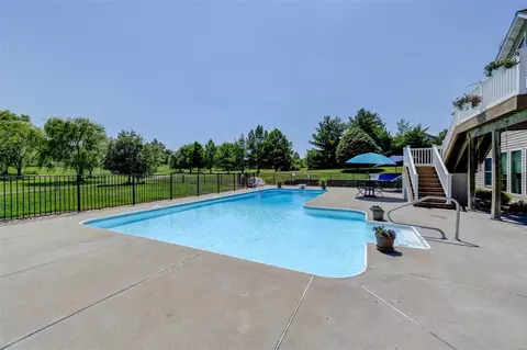 Exterior - 601 Evergreen Ter, O'fallon, MO 63366 photo 8 of 11