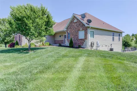 Exterior - 601 Evergreen Ter, O'fallon, MO 63366 photo 10 of 11